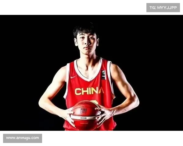 新星崛起!篮球赛场上令人瞩目的新面孔 新星崛起!篮球赛场上令人瞩目的新面孔
